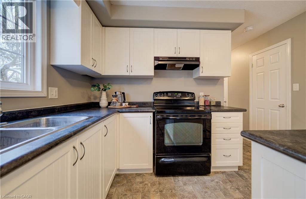 931 Glasgow Street Unit# 2B, Kitchener, ON - Indoor Photo Showing Kitchen With Double Sink