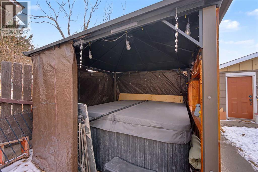 Hot tub! - 6331 Falton Road Ne, Calgary, AB - Outdoor With Exterior