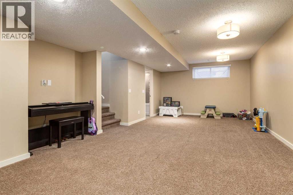 152 New Brighton Grove Se, Calgary, AB - Indoor