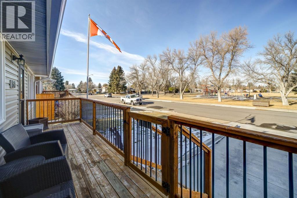 Front Porch Facing Park - 1510 12 Avenue N, Lethbridge, AB - Outdoor