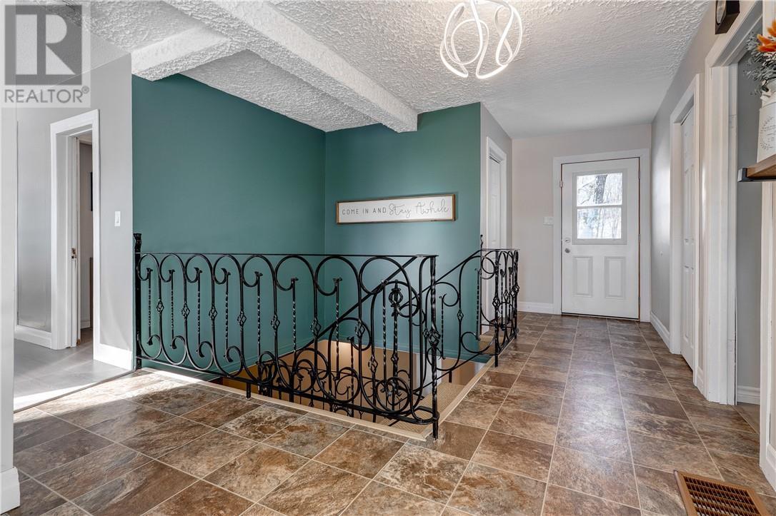 18 St Jean, Hagar, ON - Indoor Photo Showing Other Room
