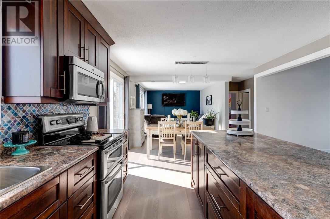 18 St Jean, Hagar, ON - Indoor Photo Showing Kitchen