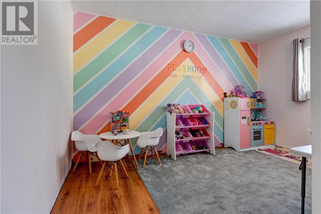 18 St Jean, Hagar, ON - Indoor Photo Showing Other Room