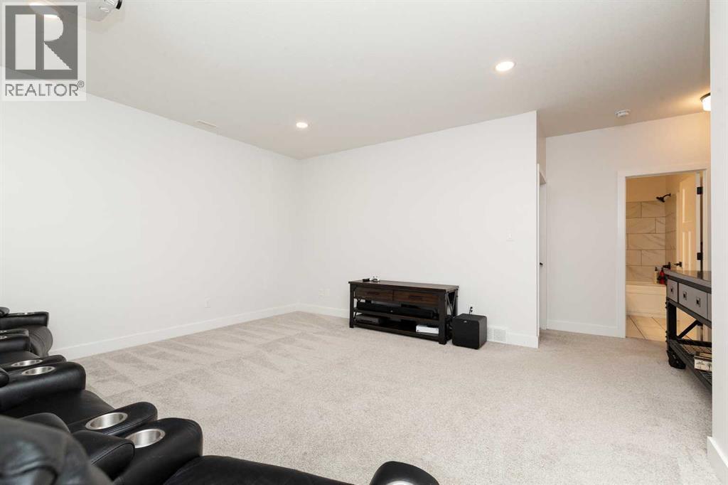 131 Goldenrod Way W, Lethbridge, AB - Indoor