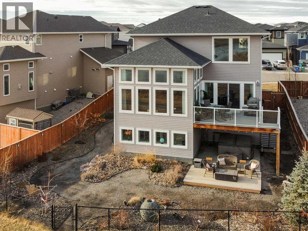 131 Goldenrod Way W, Lethbridge, AB - Outdoor