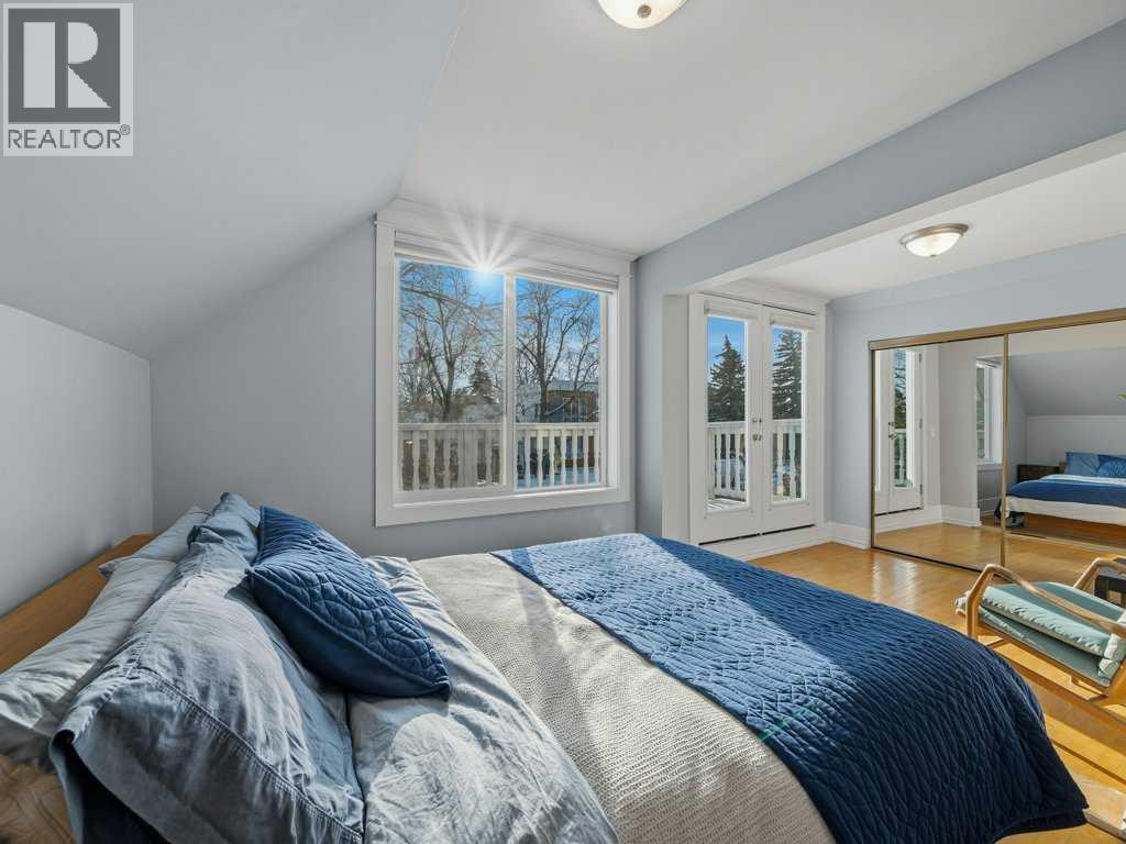 250 23 Avenue Ne, Calgary, AB - Indoor Photo Showing Bedroom