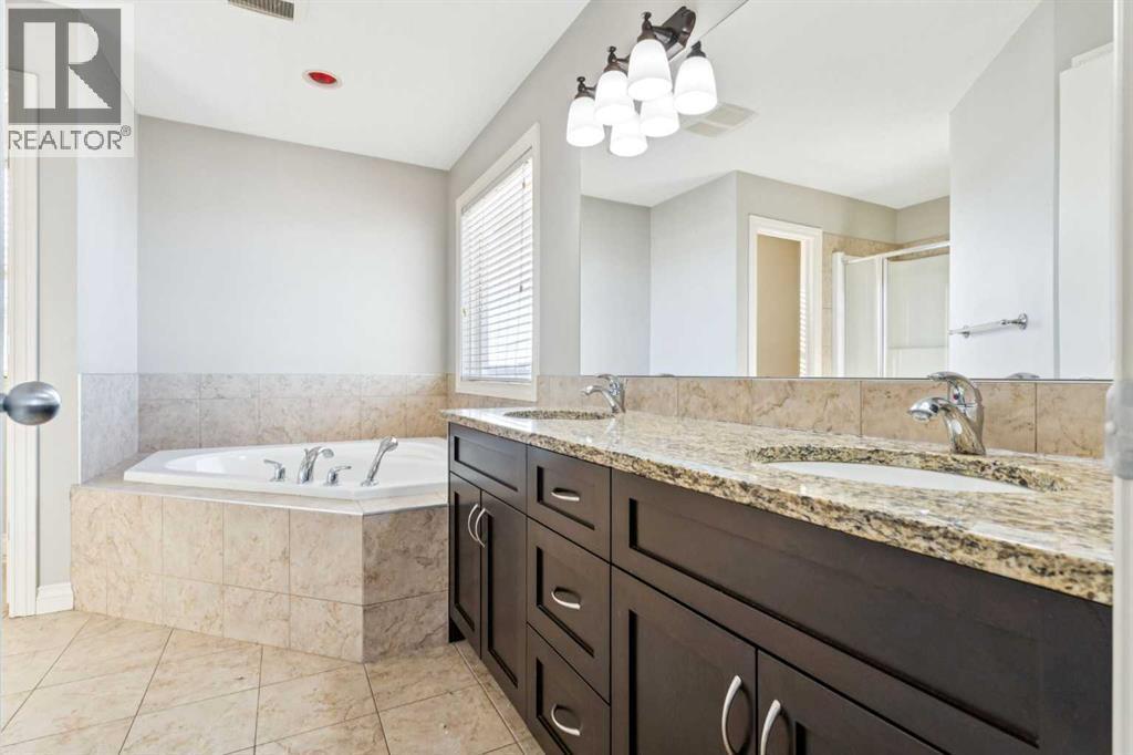 Master Ensuite - 110 Heritage Place Ne, Cochrane, AB - Indoor Photo Showing Bathroom