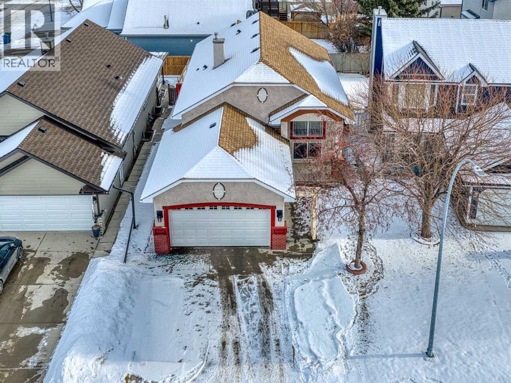 109 Somerset Close Sw, Calgary, AB - Outdoor
