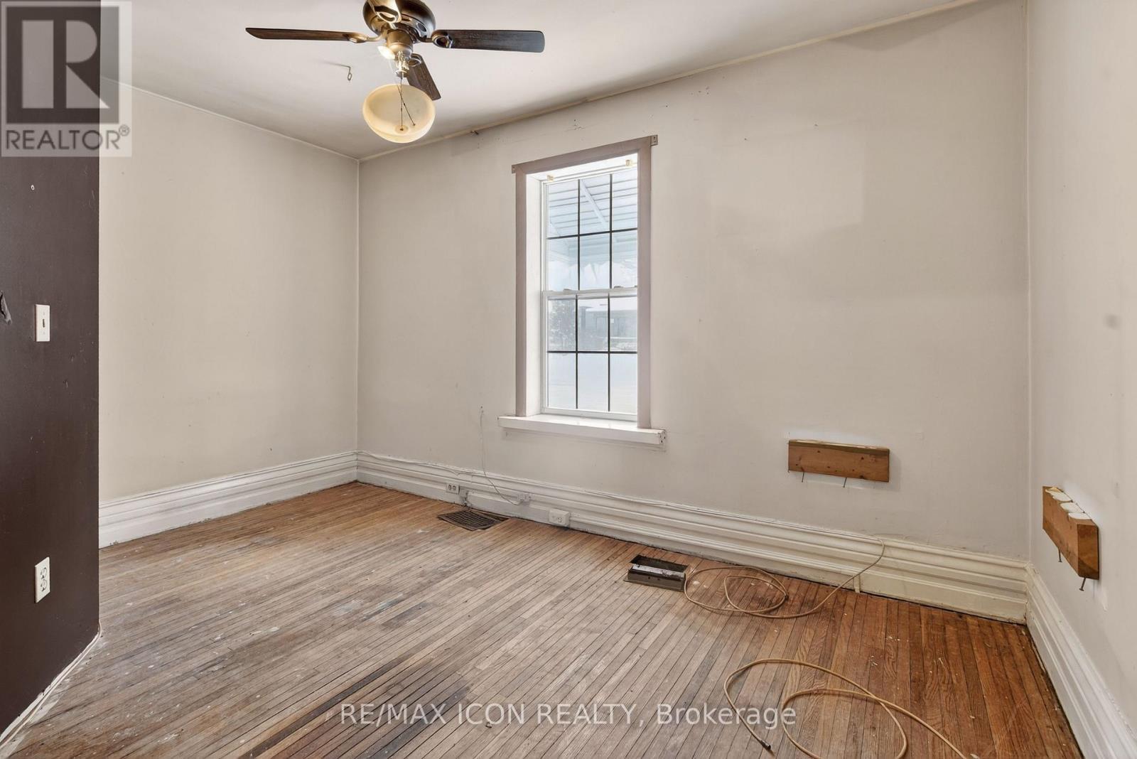 Unit 1 - 720 Queens Avenue, London East (East G), ON - Indoor Photo Showing Other Room