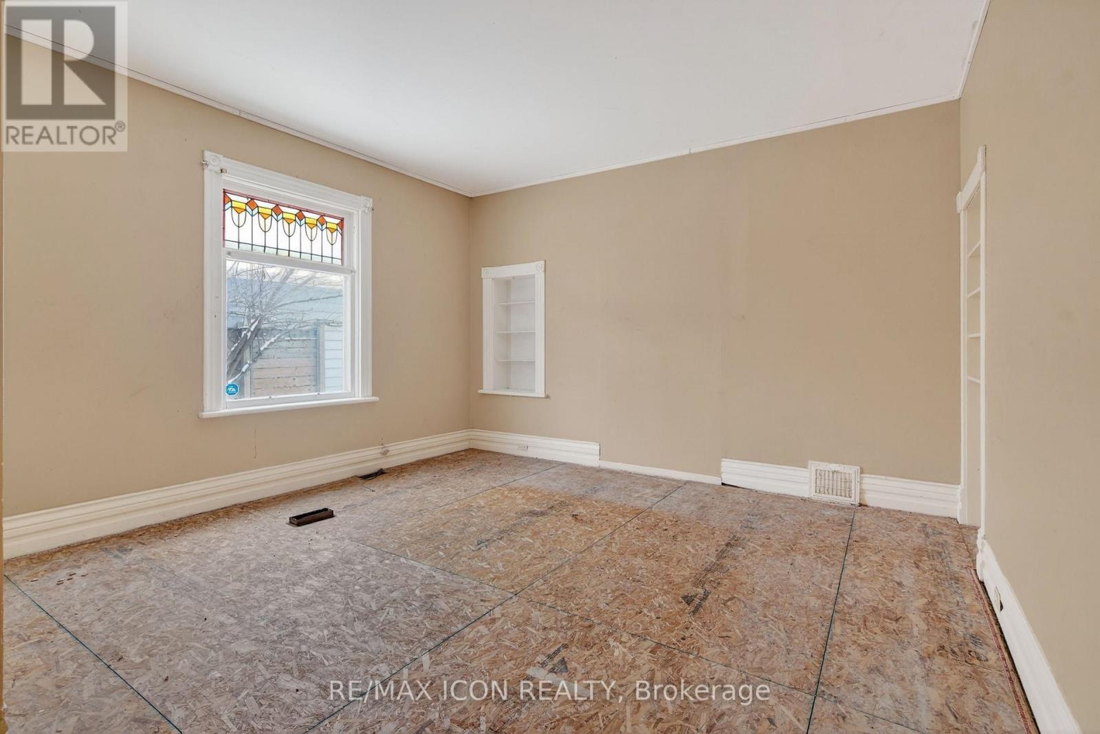 Unit 2 - 720 Queens Avenue, London East (East G), ON - Indoor Photo Showing Other Room