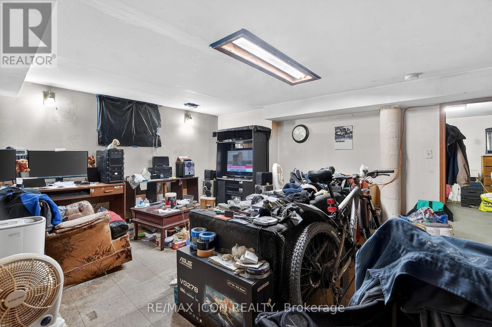 720 Queens Avenue, London East (East G), ON - Indoor