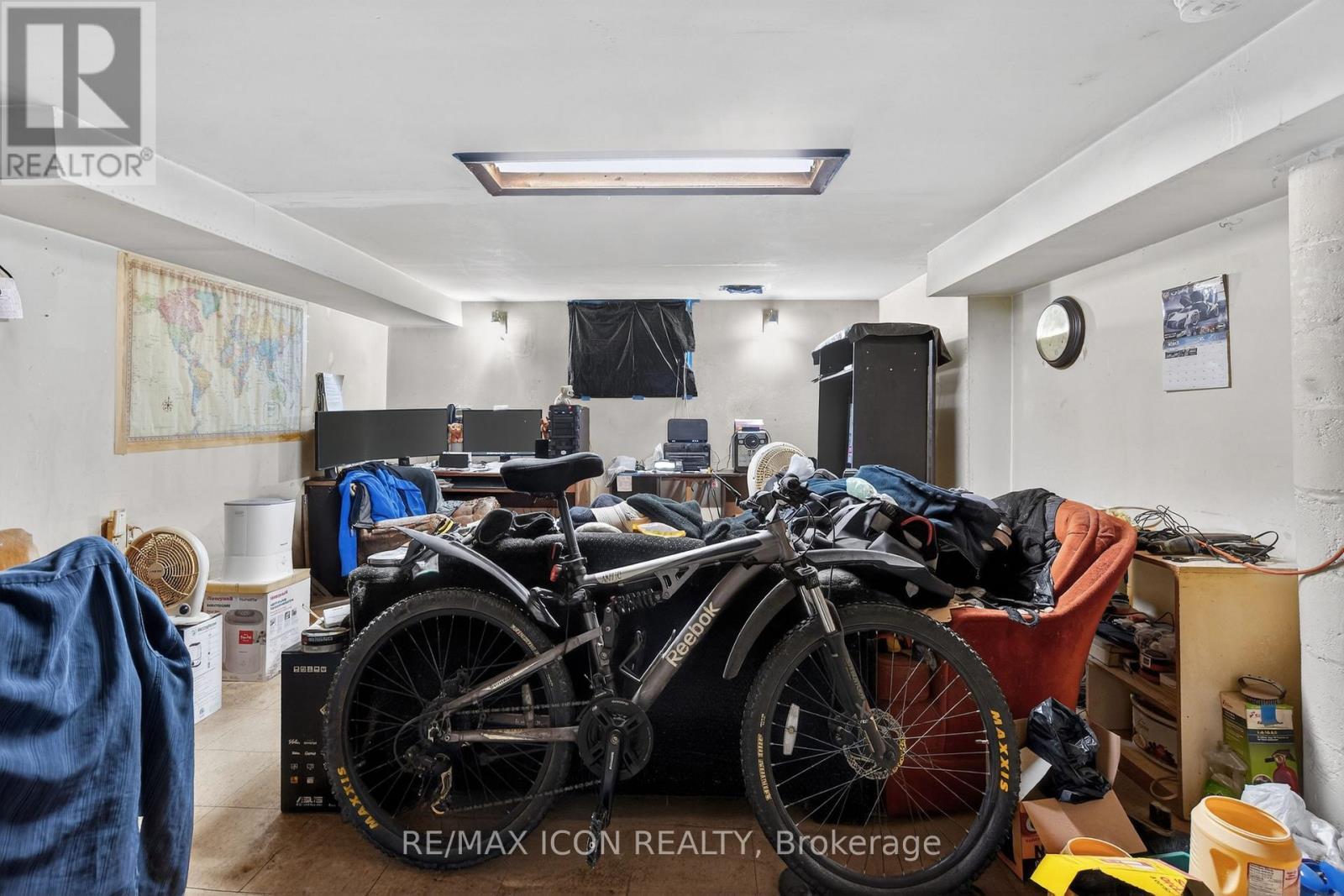 720 Queens Avenue, London East (East G), ON - Indoor