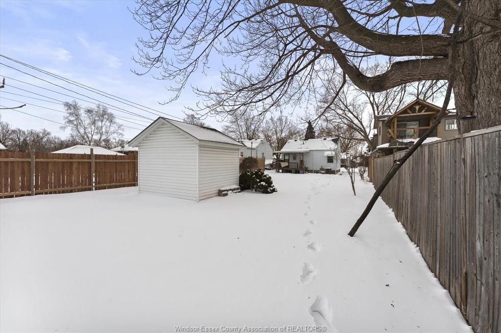 2244 Parent, Windsor, ON