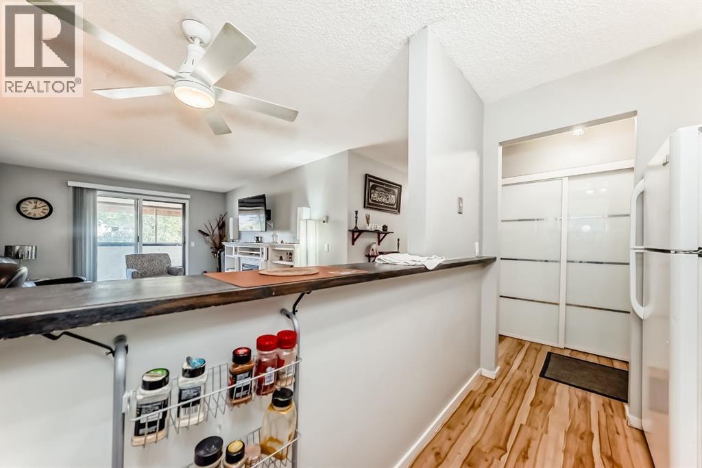 306, 1712 38 Street Se, Calgary, AB - Indoor