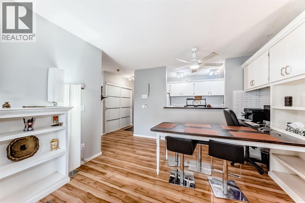 306, 1712 38 Street Se, Calgary, AB - Indoor Photo Showing Office