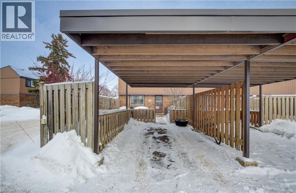 285 Sandowne Drive Unit# 1, Waterloo, ON - Outdoor With Deck Patio Veranda With Exterior