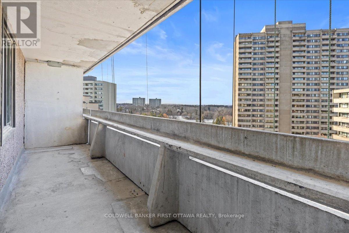 808 - 1171 Ambleside Drive, Ottawa, ON - Outdoor With Balcony
