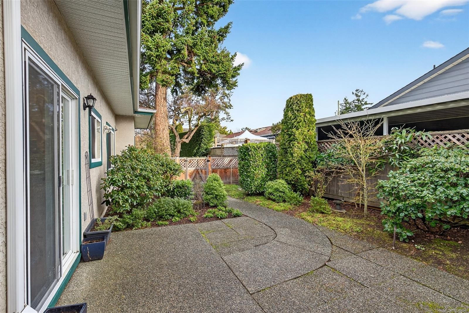 5-2235 Harbour Rd, Sidney, BC