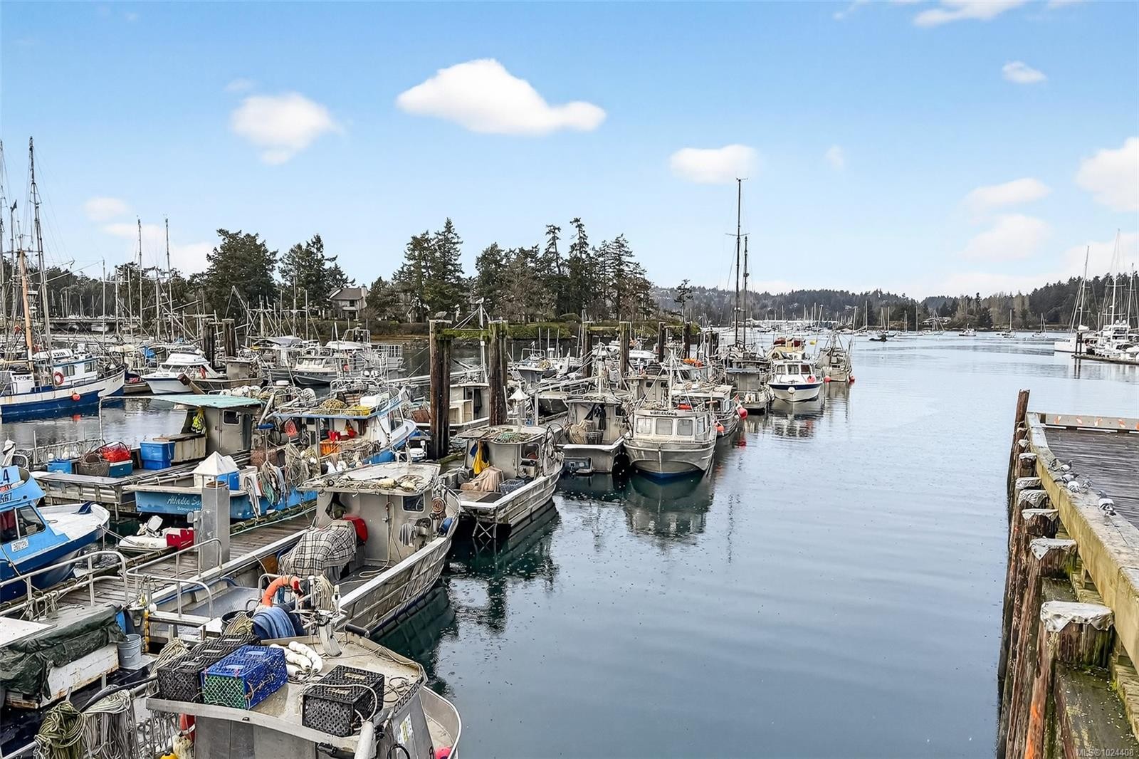 5-2235 Harbour Rd, Sidney, BC