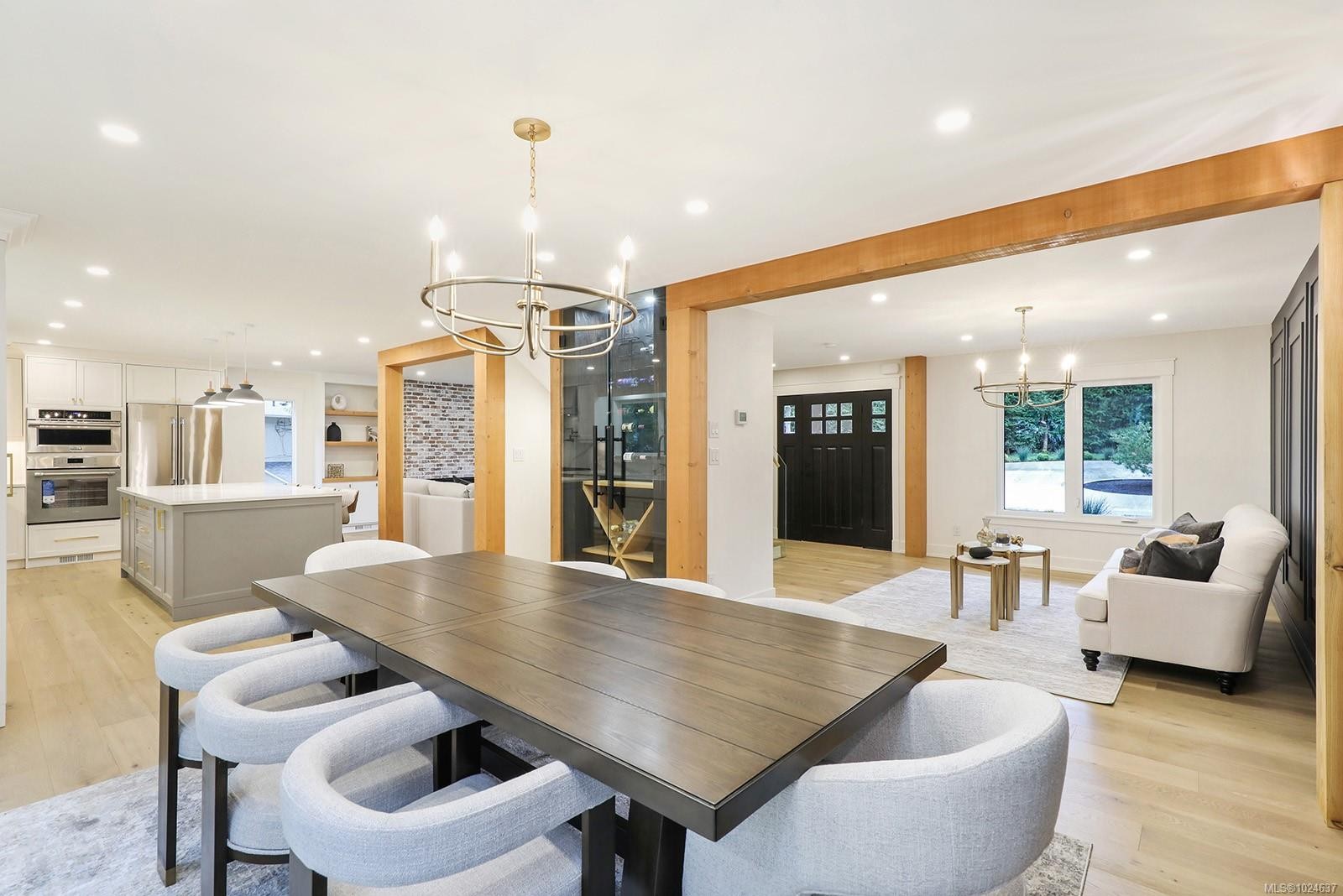 177 Sunningdale Rd East, Qualicum Beach, BC