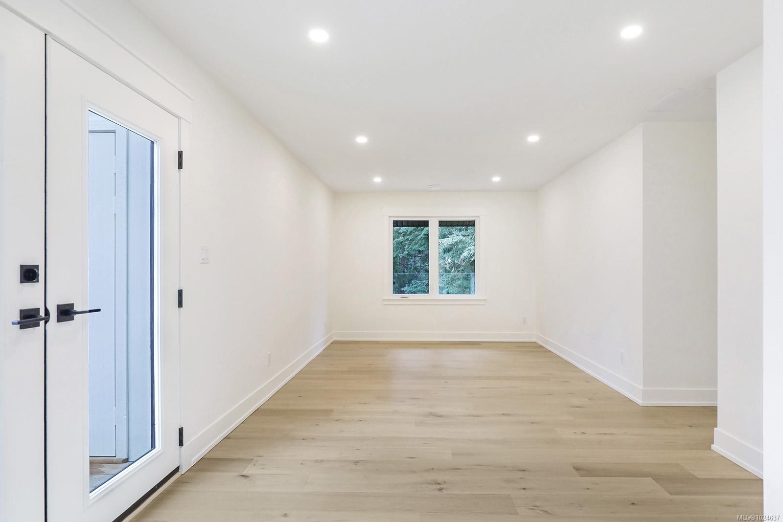 177 Sunningdale Rd East, Qualicum Beach, BC