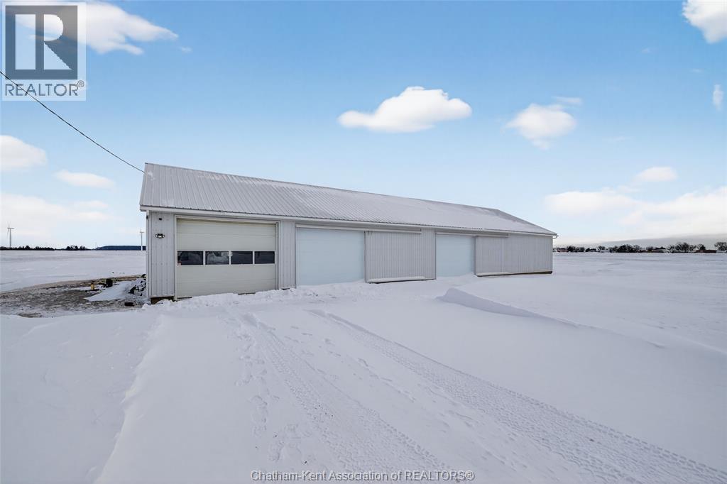 20385 Port Road, Merlin, ON - Outdoor
