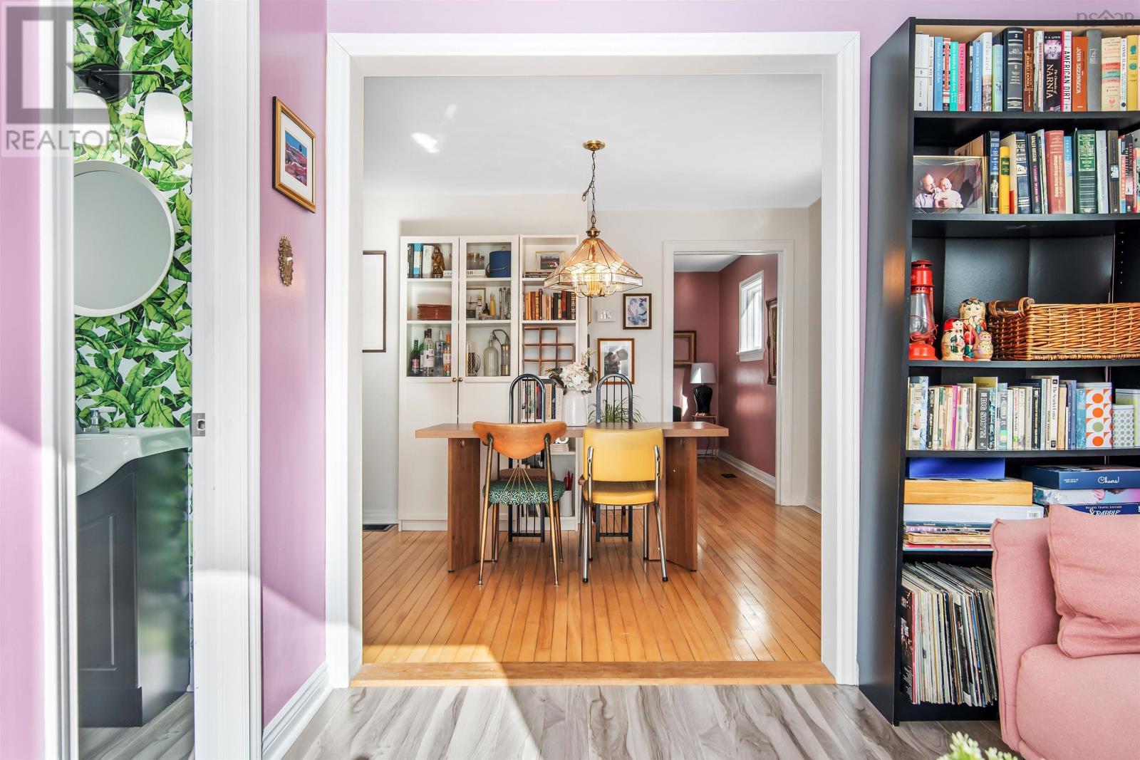 332 Portland Street, Dartmouth, NS - Indoor