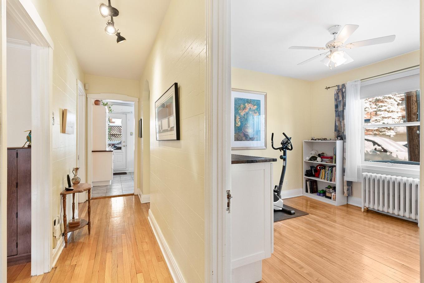 Autre - 5551A Av. Notre-Dame-De-Grâce, Montréal (Côte-Des-Neiges/Notre-Dame-De-Grâce), QC - Indoor Photo Showing Other Room