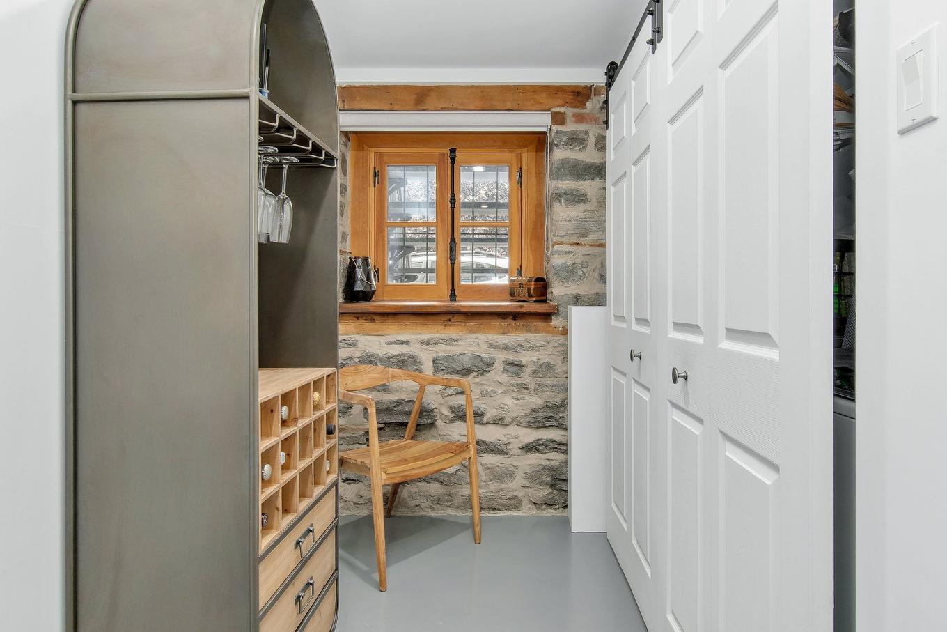 Salle de lavage - 995 Av. De L'Hôtel-De-Ville, Montréal (Ville-Marie), QC - Indoor Photo Showing Other Room