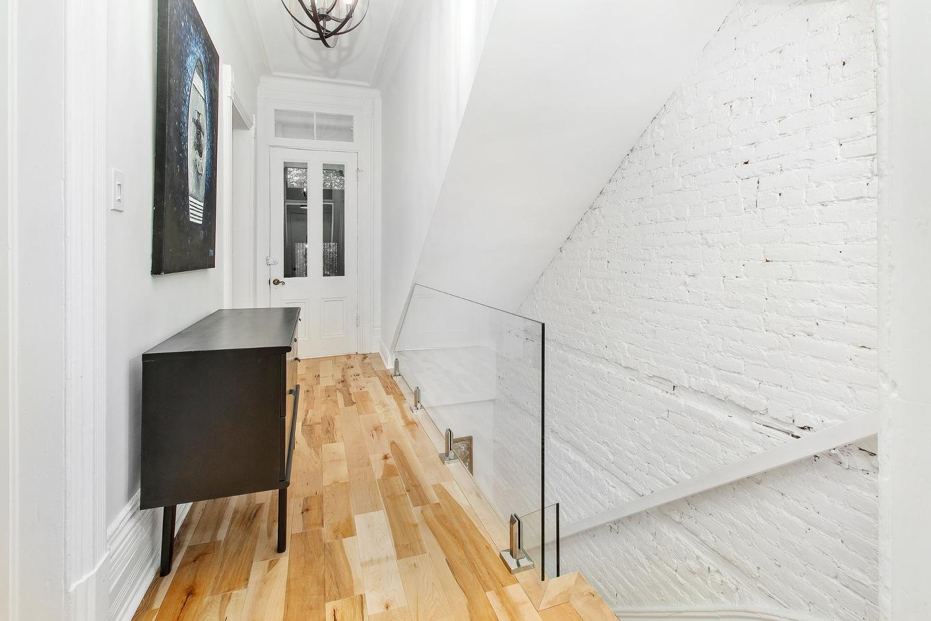 Hall d'entrée/Vestibule - 995 Av. De L'Hôtel-De-Ville, Montréal (Ville-Marie), QC - Indoor Photo Showing Other Room