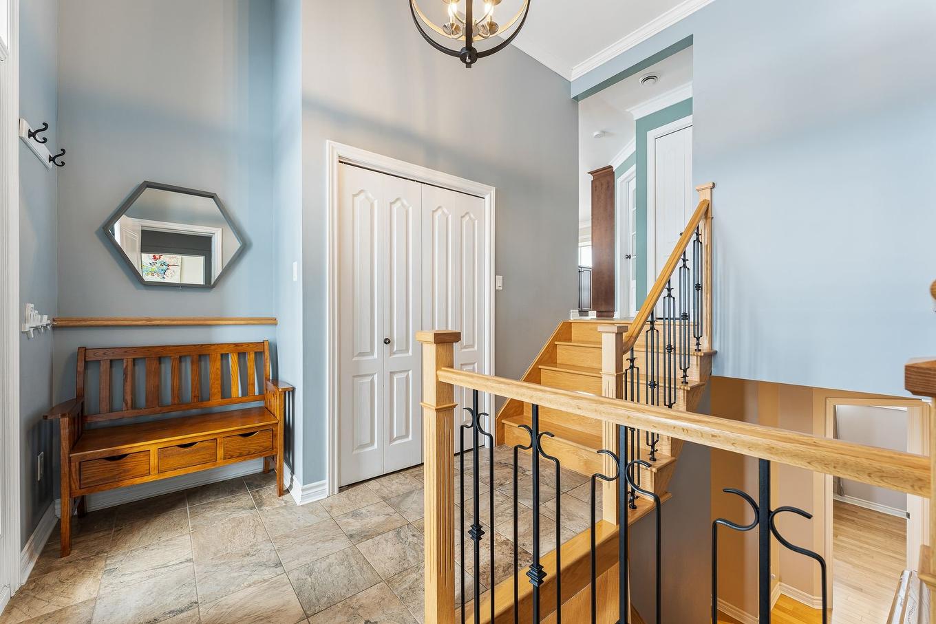 Hall - 412 Rue De L'Émeraude, Granby, QC - Indoor Photo Showing Other Room