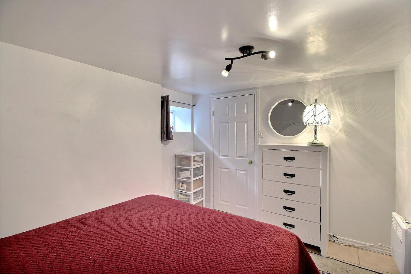 Bedroom - 281 15E Rue, Val-D'Or, QC - Indoor Photo Showing Bedroom