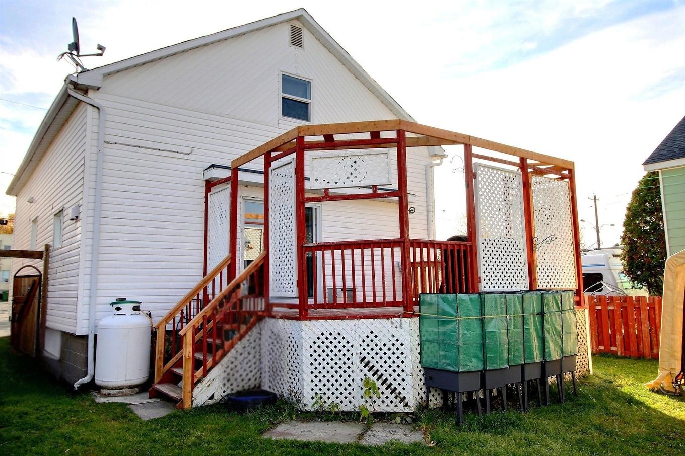 Back facade - 281 15E Rue, Val-D'Or, QC - Outdoor With Exterior