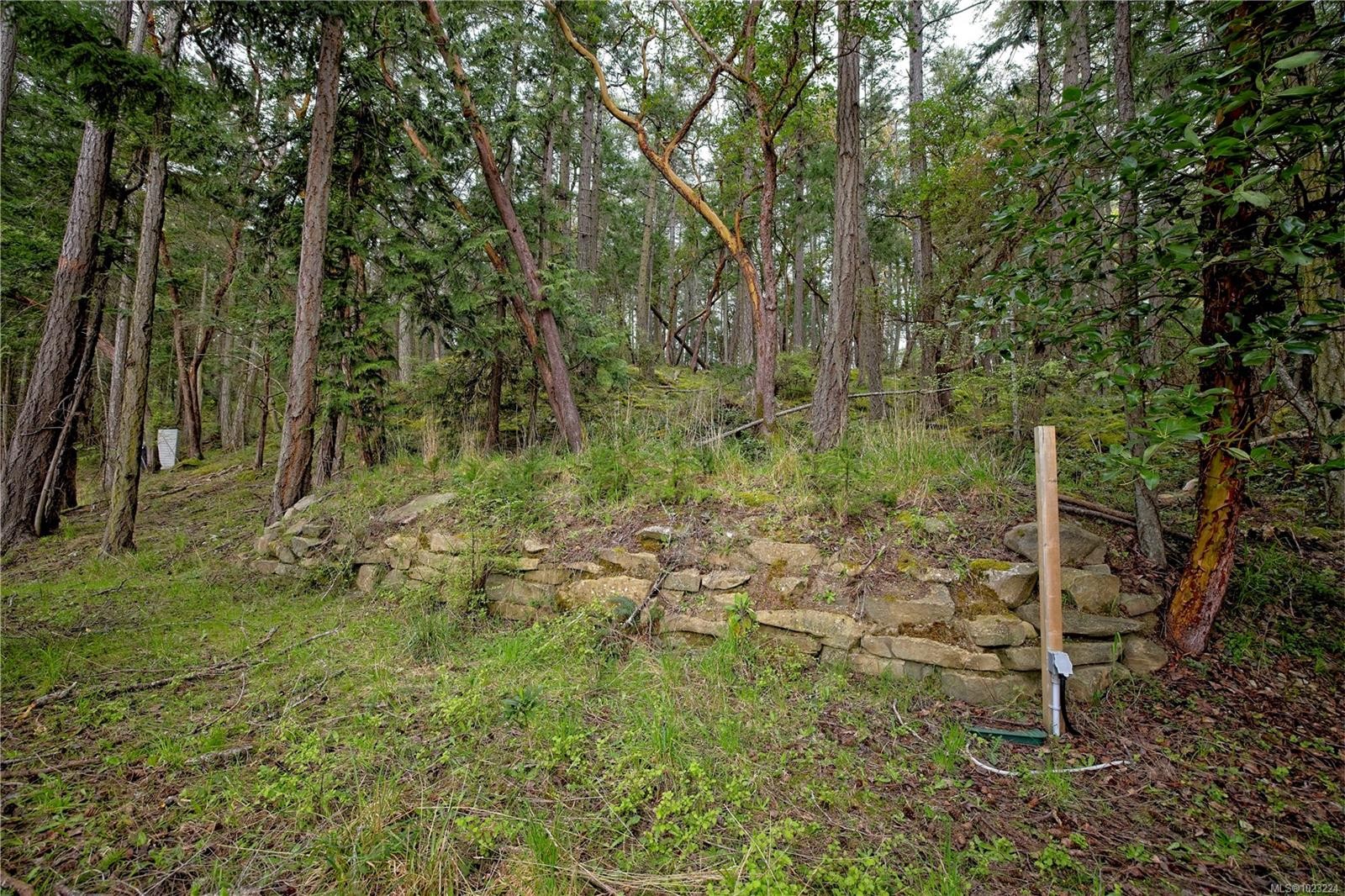 240 Old Scott Rd, Salt Spring, BC