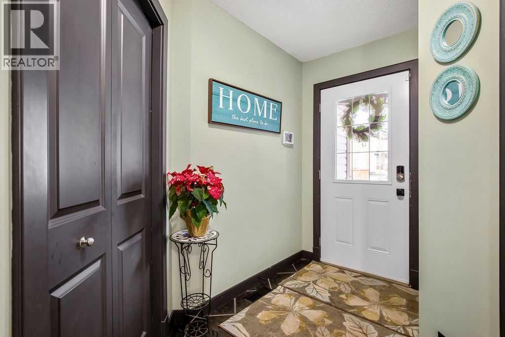 6 Westmount Circle, Okotoks, AB - Indoor Photo Showing Other Room