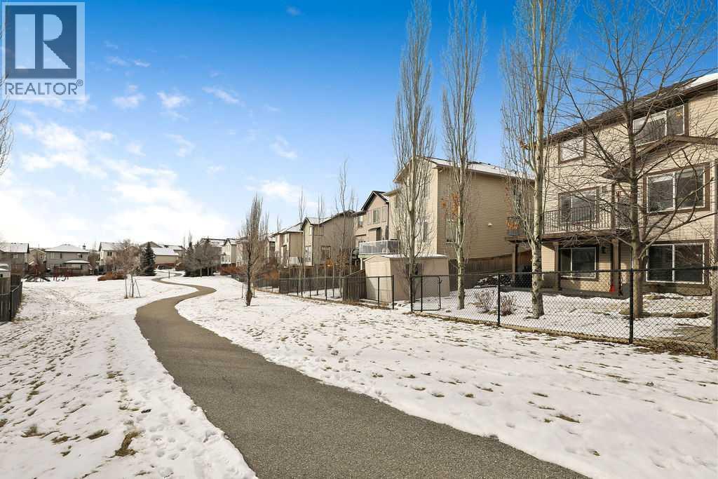 6 Westmount Circle, Okotoks, AB - Outdoor