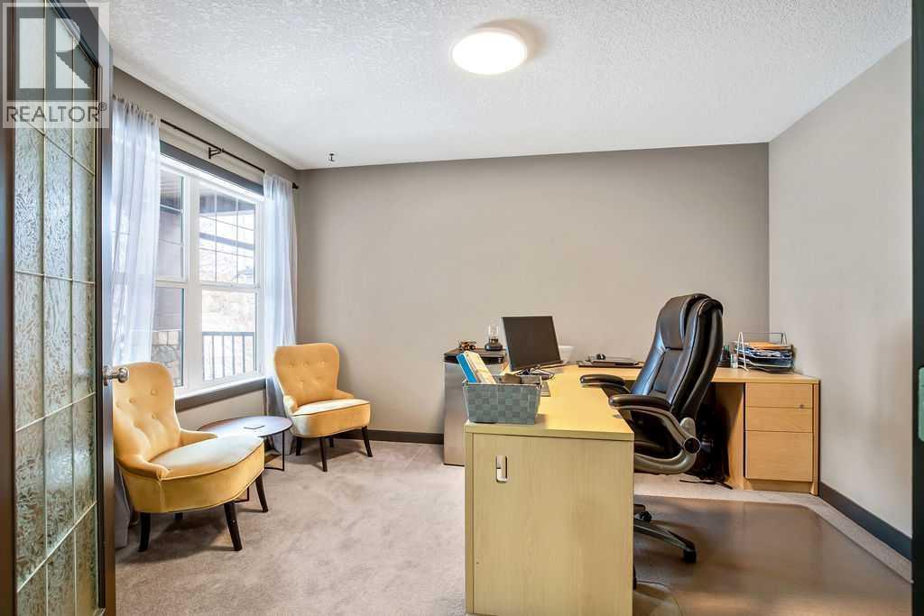 6 Westmount Circle, Okotoks, AB - Indoor Photo Showing Office