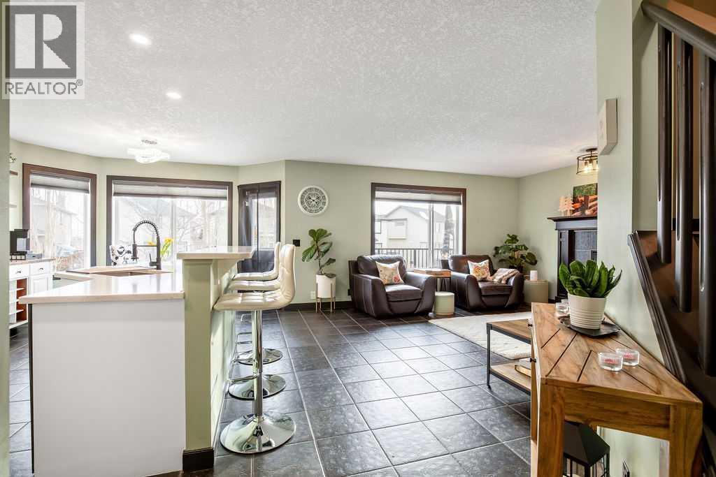 6 Westmount Circle, Okotoks, AB - Indoor Photo Showing Other Room