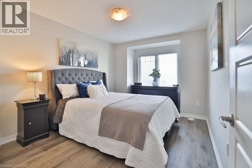 1133 Duignan Crescent, Milton, ON - Indoor Photo Showing Bedroom