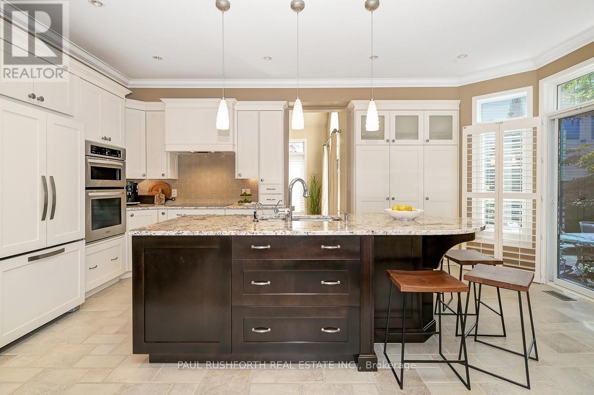Kitchen - 3 Fanterra Way, Ottawa, ON - Indoor Photo Showing Kitchen With Upgraded Kitchen