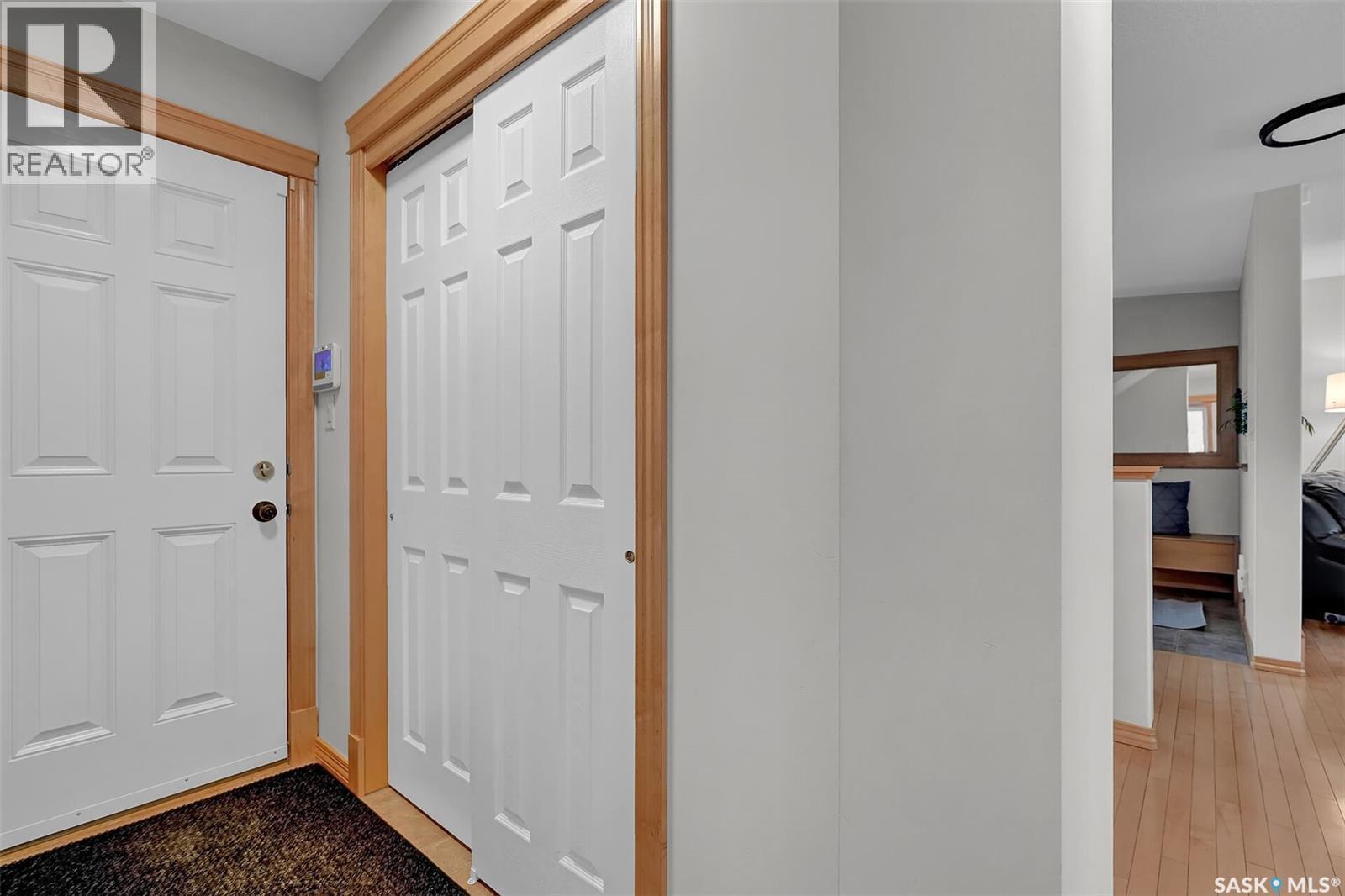 8014 Links Way, Regina, SK - Indoor Photo Showing Other Room