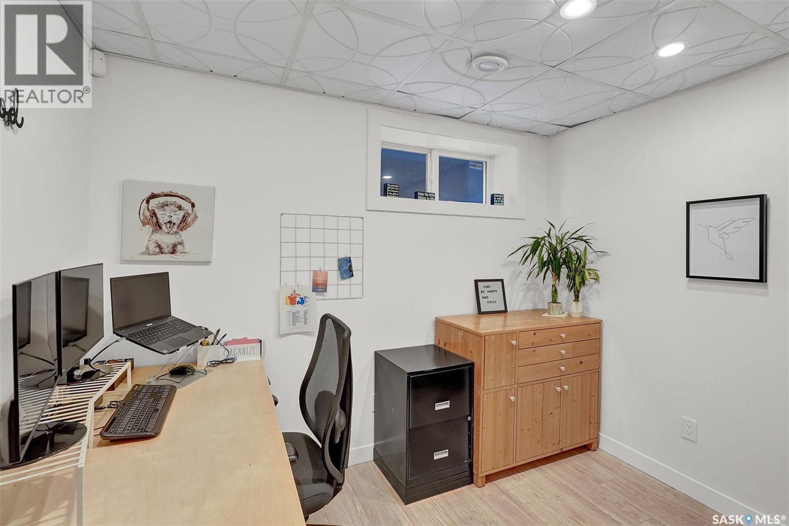 8014 Links Way, Regina, SK - Indoor