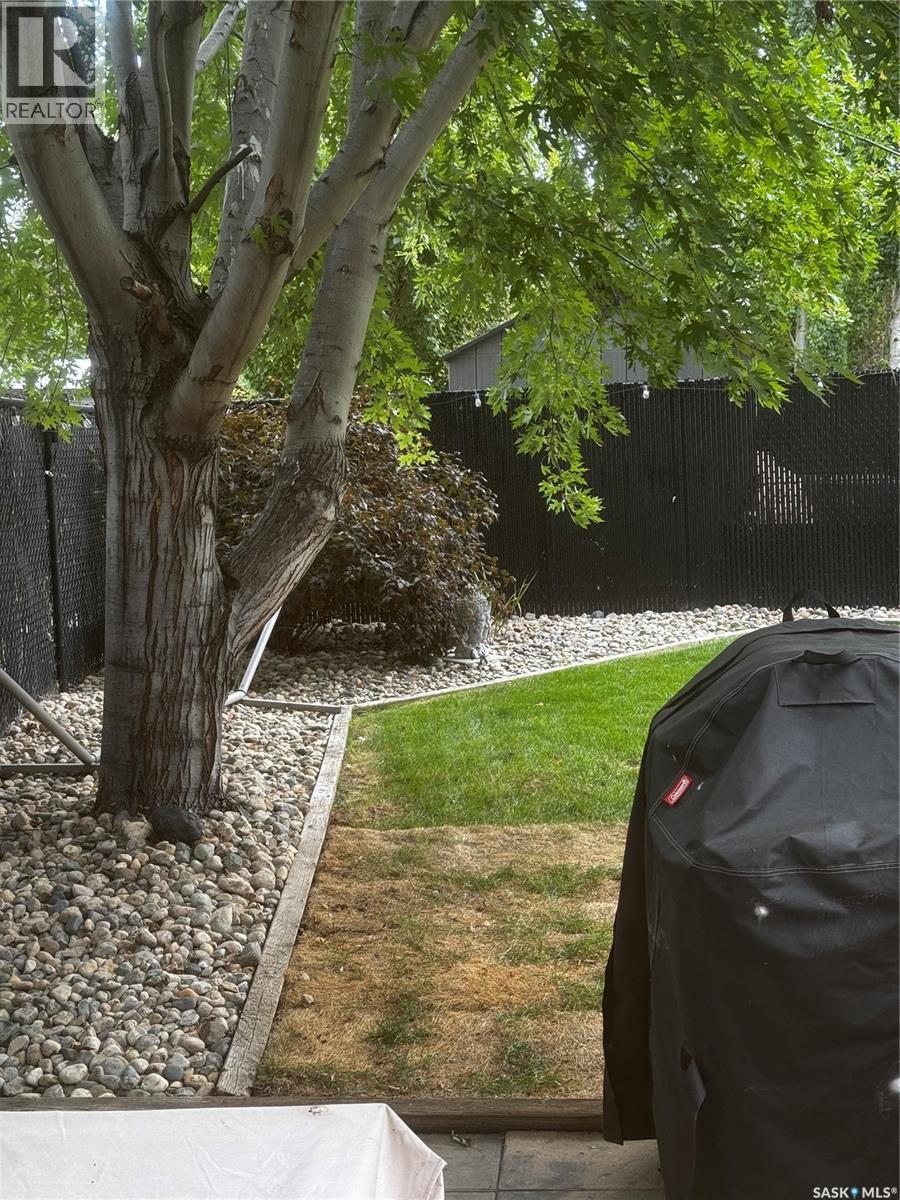 8014 Links Way, Regina, SK - Outdoor