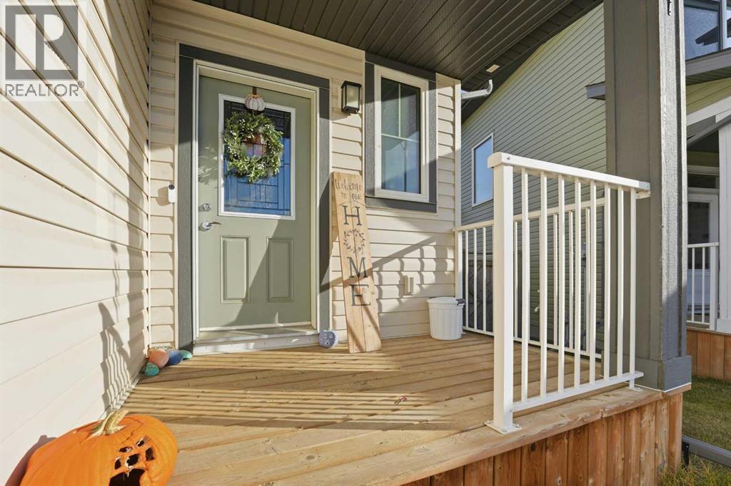 135 Hampton Crescent, Sylvan Lake, AB - Outdoor With Deck Patio Veranda With Exterior