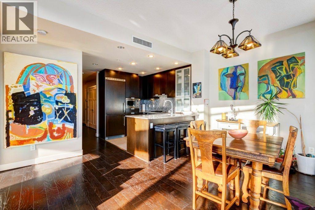 602, 99 Spruce Place Sw, Calgary, AB - Indoor Photo Showing Dining Room