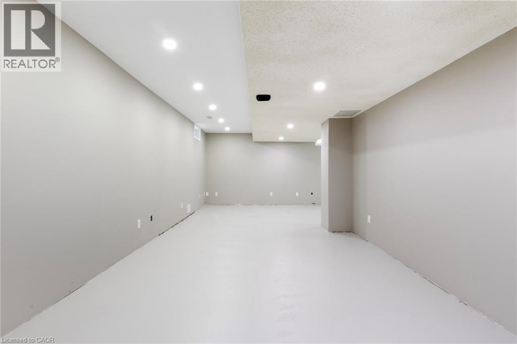 391 Strawberry Crescent, Waterloo, ON - Indoor