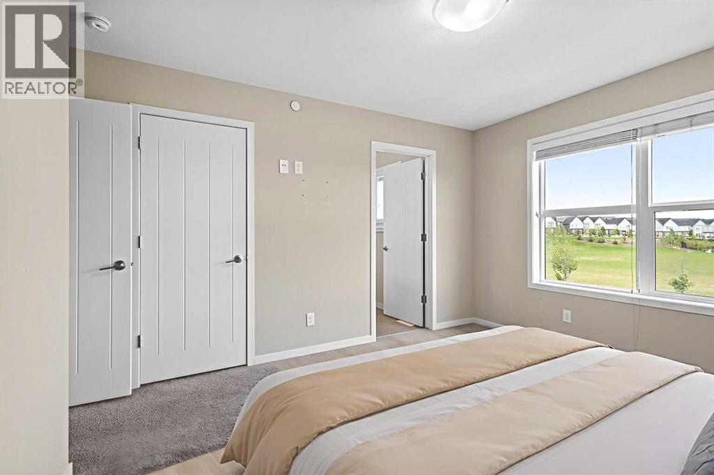 44 Howse Drive Ne, Calgary, AB - Indoor Photo Showing Bedroom