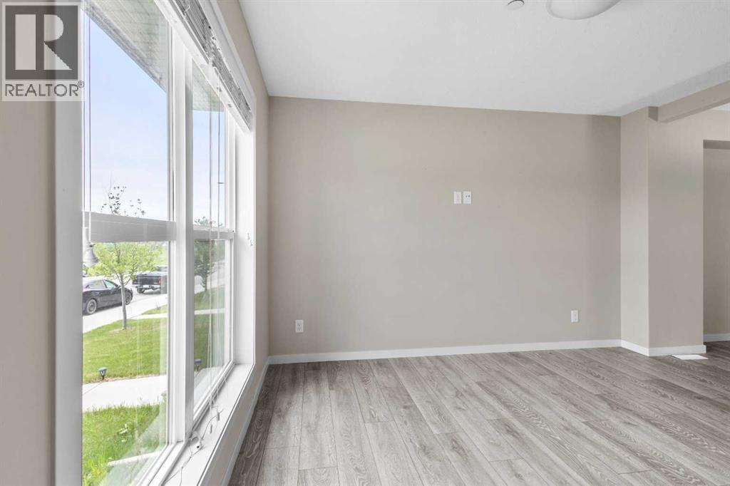 44 Howse Drive Ne, Calgary, AB - Indoor Photo Showing Other Room