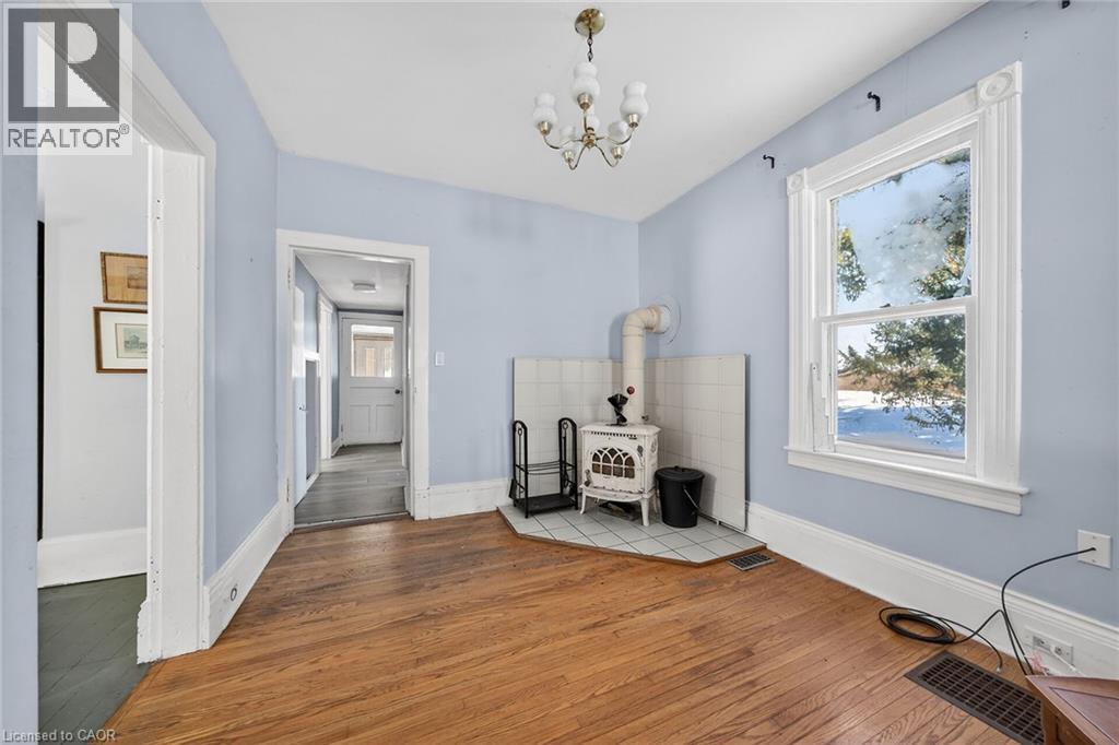 1631 River Road, Cayuga, ON - Indoor Photo Showing Other Room