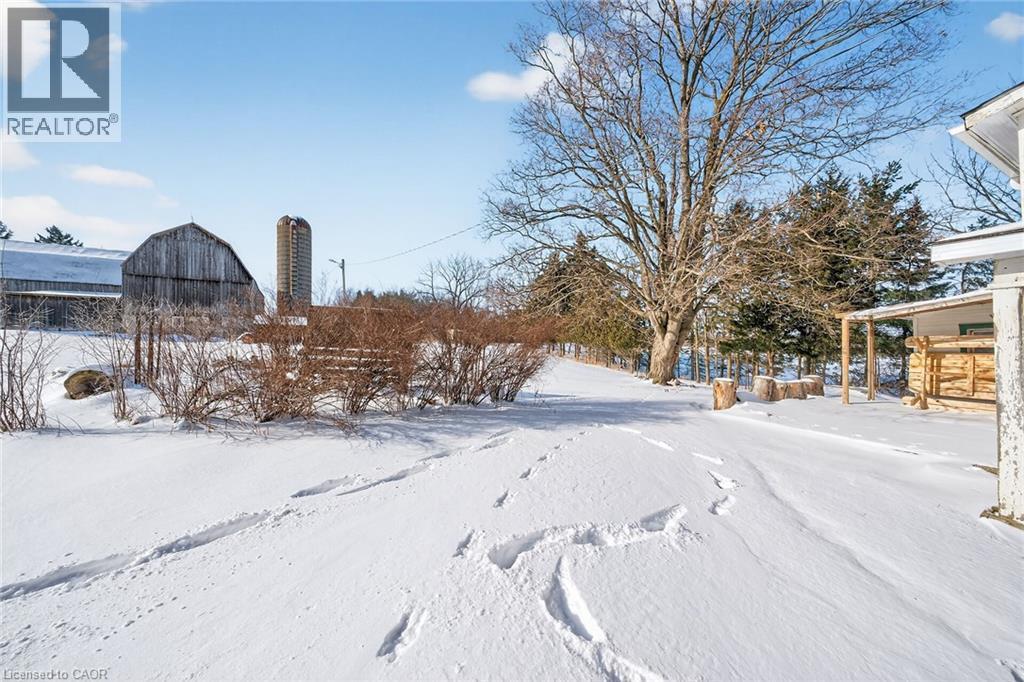 1631 River Road, Cayuga, ON - Outdoor